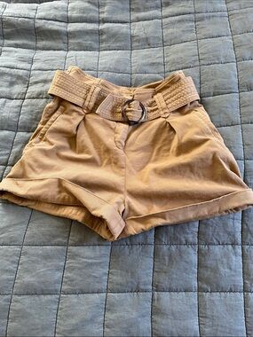 Sezane Rome shorts caramel size 38/6